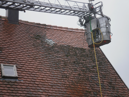 Hausdachreinigung